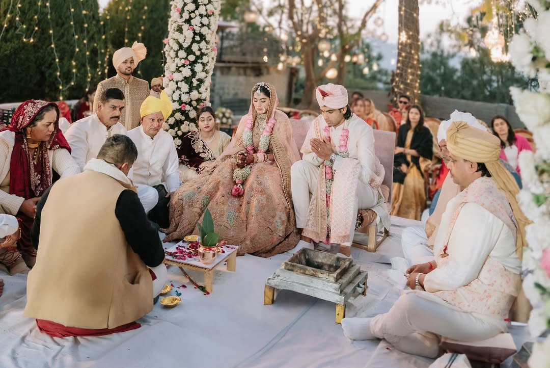 Neeraj Chopra wife himani mor