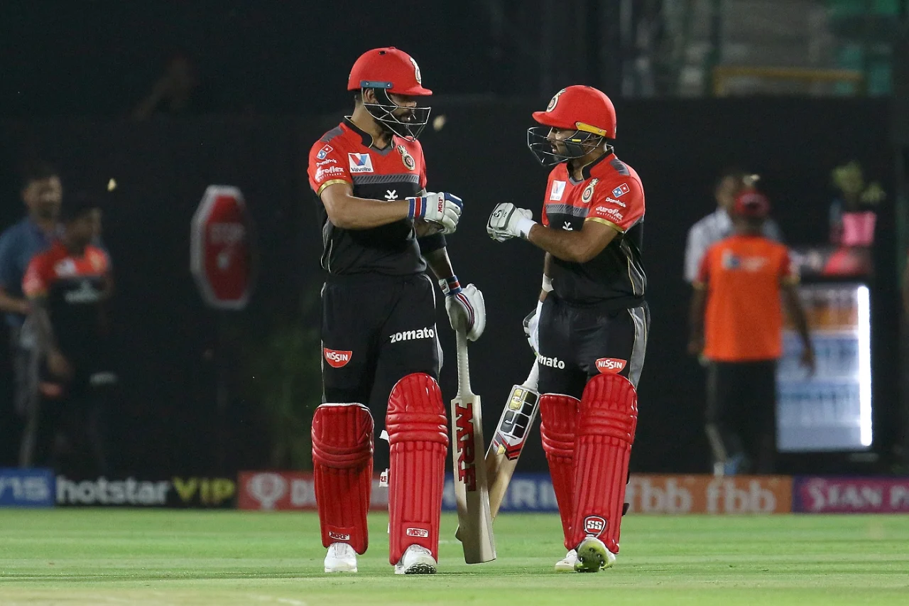 Moeen Ali Reveal RCB wanted to replace Captain Virat Kohli with Parthiv Patel in IPL 2019 During Gary Kirsten Term Moeen Ali Reveal RCB wanted to replace Captain Virat Kohli with Parthiv Patel in IPL 2019 During Gary Kirsten Term