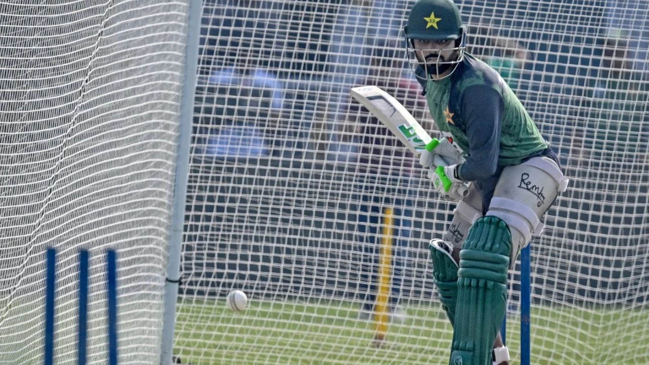 Babar Azam Flop Shoq