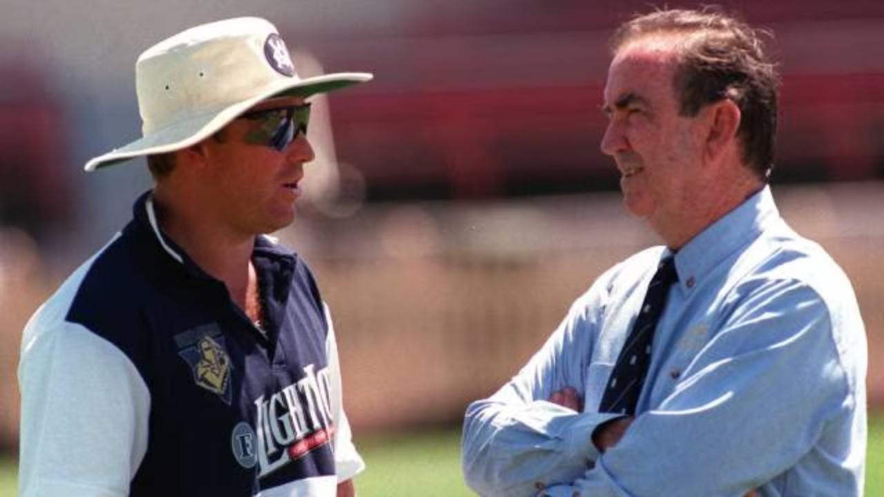 Former Australia captain Bob Simpson dies