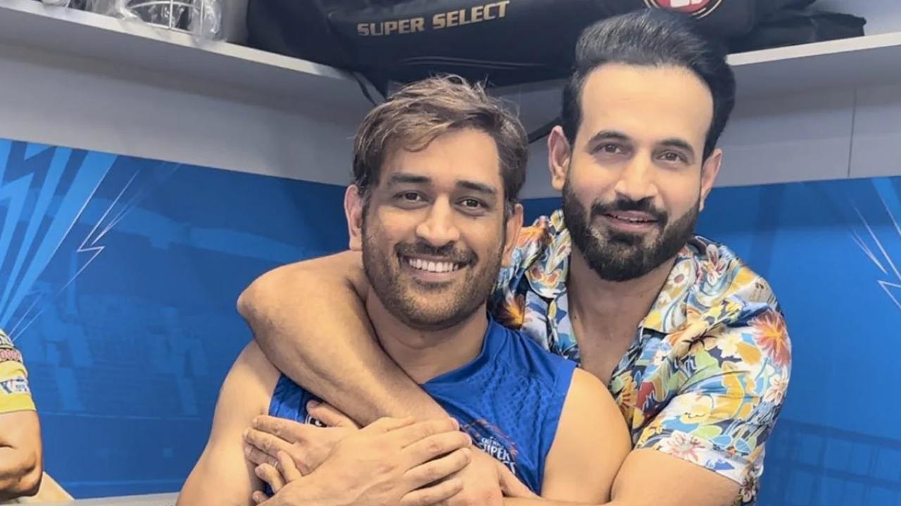 Irfan Pathan and MS Dhoni Irfan Pathan and MS Dhoni