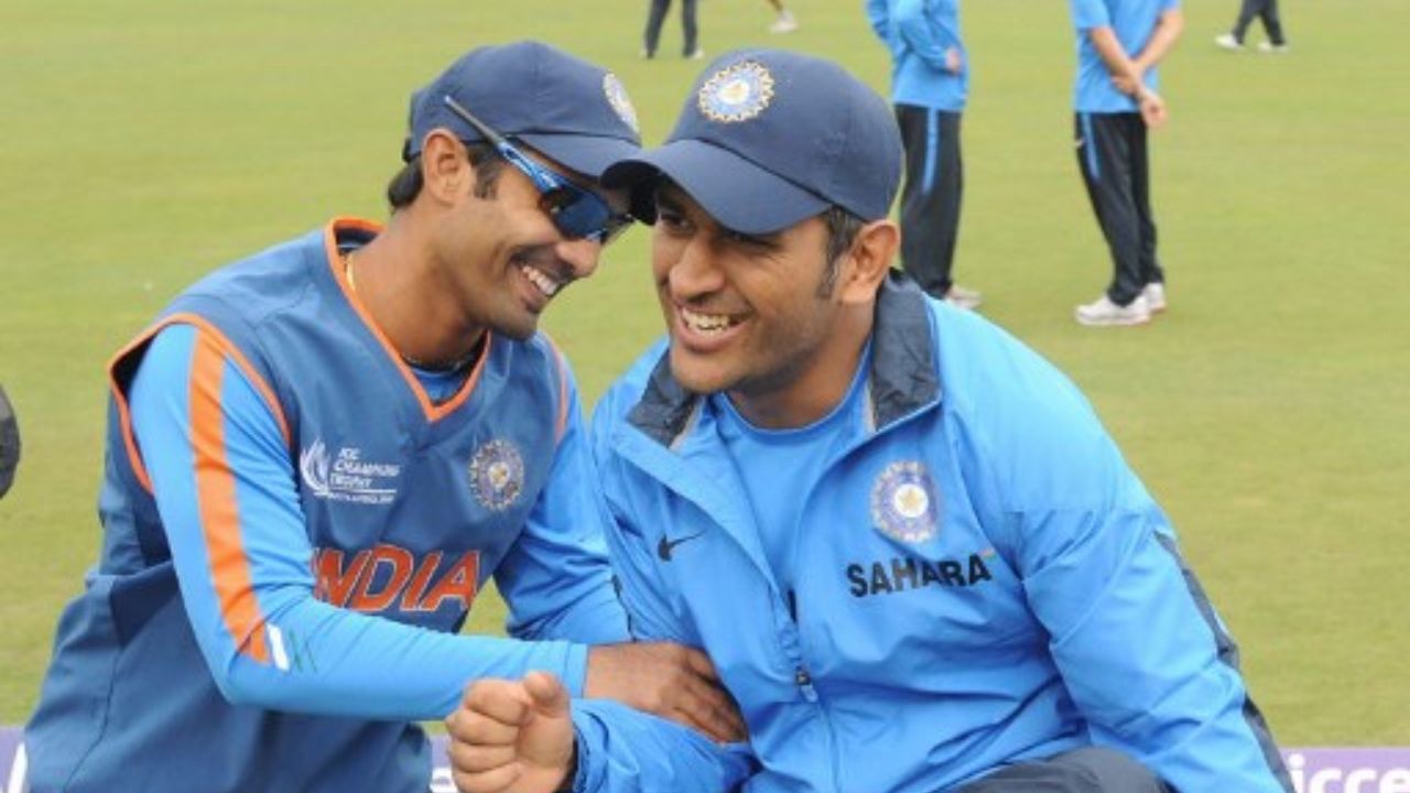 Dinesh Karthik And MS Dhoni