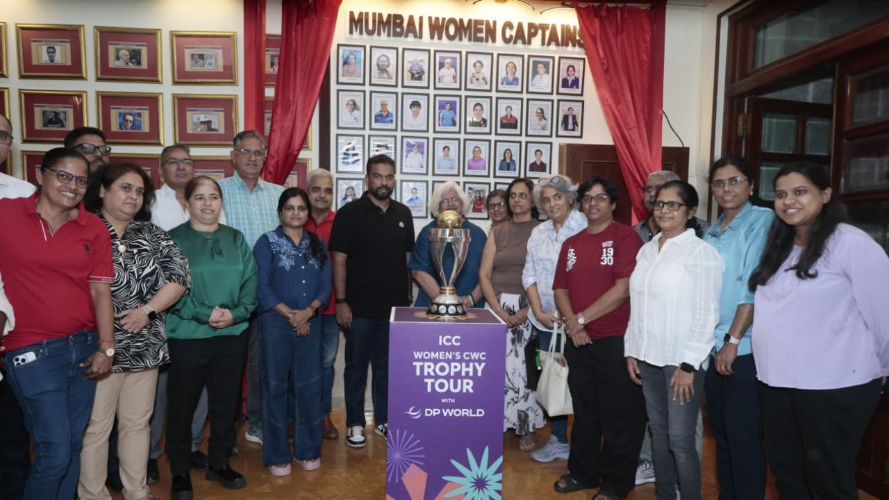 MCA Women S Captain Wall