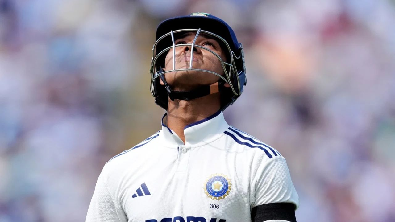 Yashasvi Jaiswal Fastest 2000 Test Runs for India with Rahul Dravid and Virender Sehwag in IND vs ENG 2nd Test Day 3