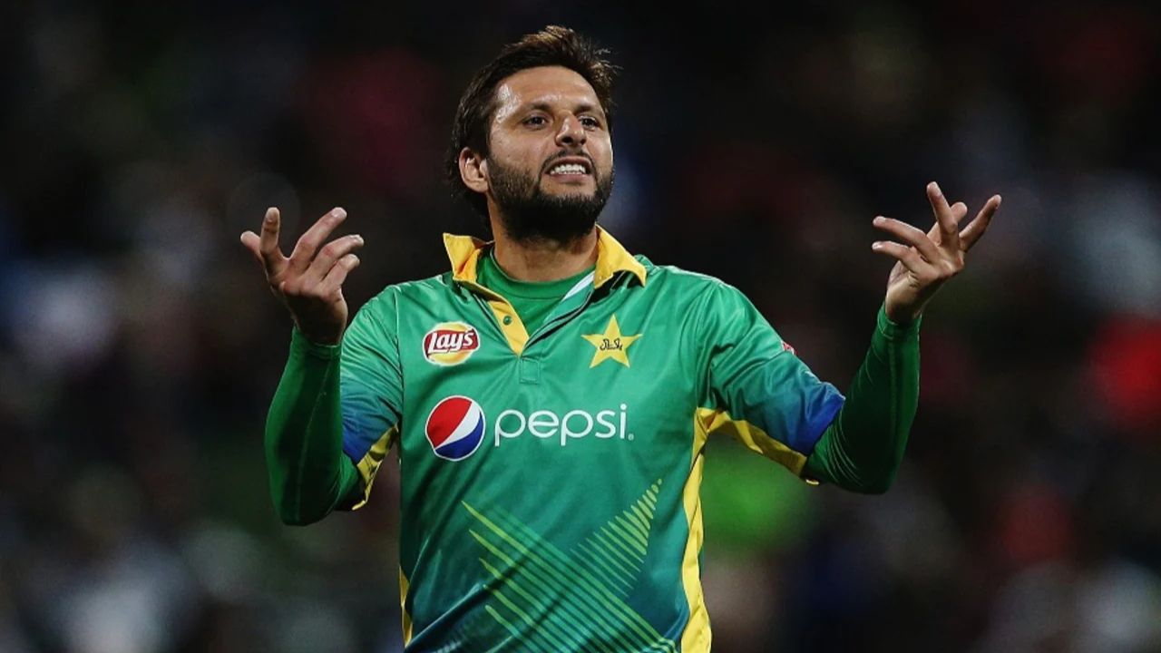 Shahid Afridi controversial statement backfired against India for WCL 2025 1st Semi Final IND vs PAK India Champions Pakistan Champions