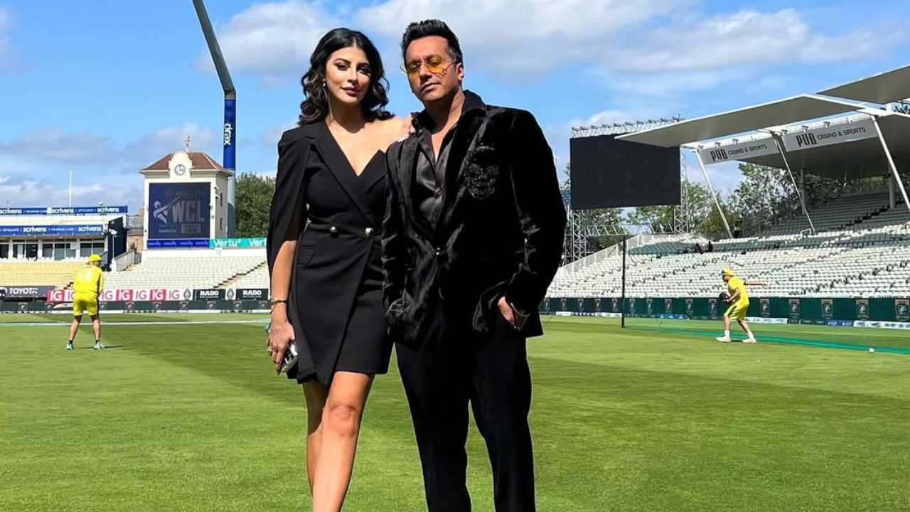 Karishma Kotak replied to Harshit Tomar on Instagram post after proposed on WCL 2025 Live Show