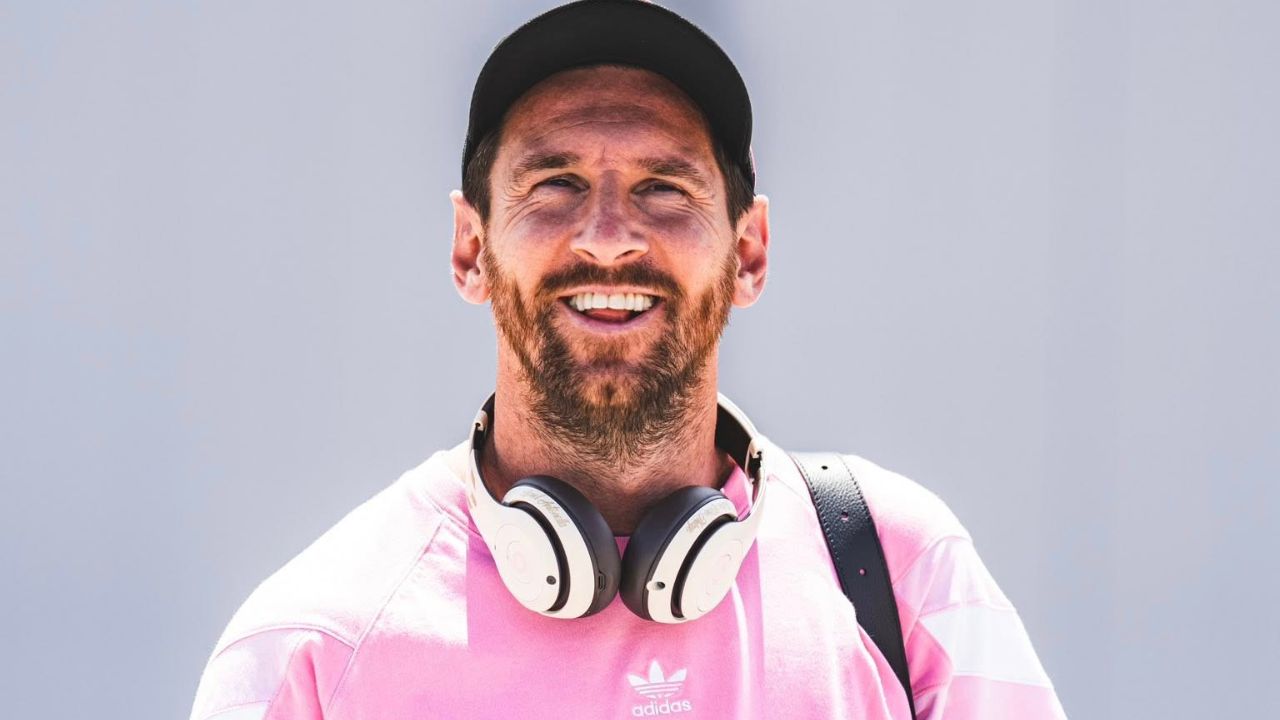 Lionel Messi confirms India tour in december visit Mumbai Kolkata Ahmedabad and Delhi