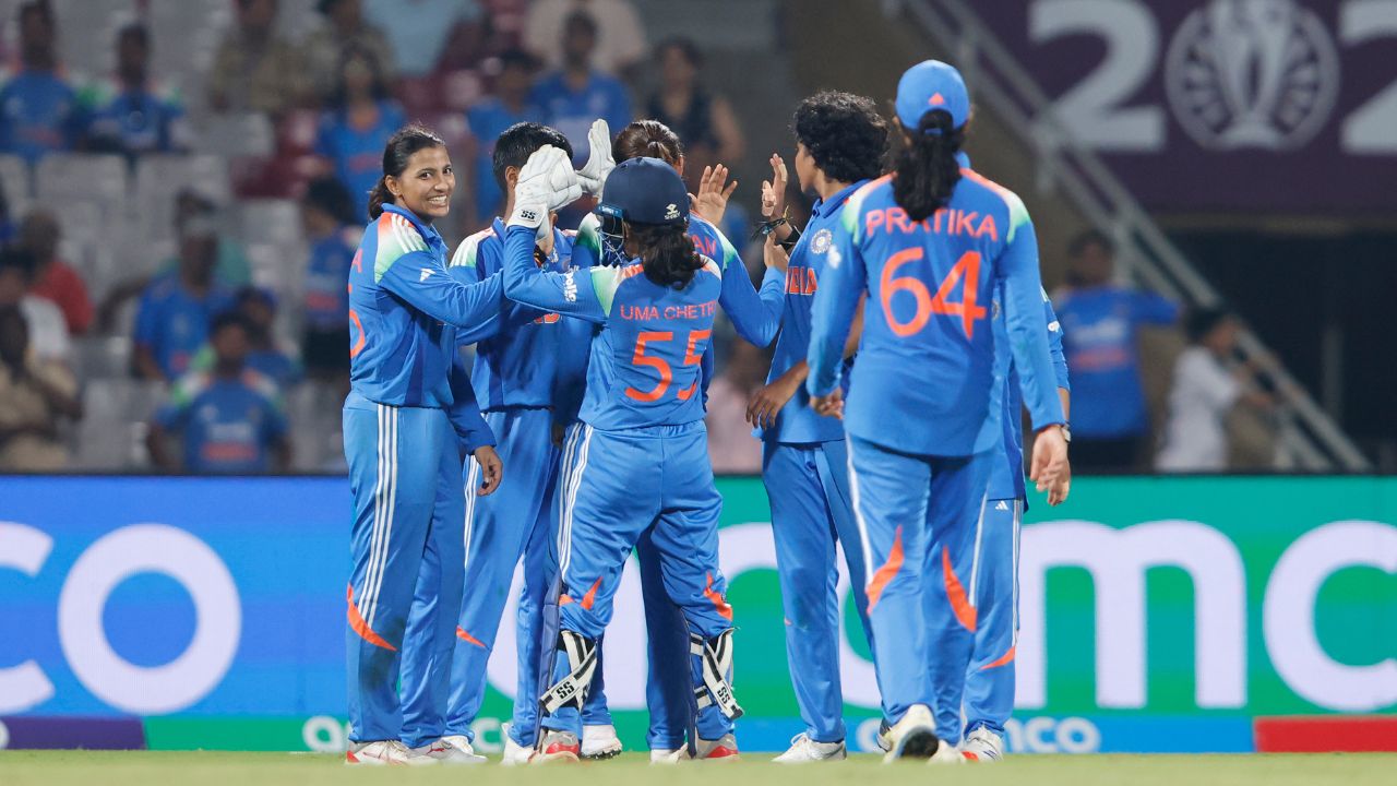 Women's World Cup 2025 IND vs NZ Highlights India reached the semi-final New Zealand lost by 53 runs