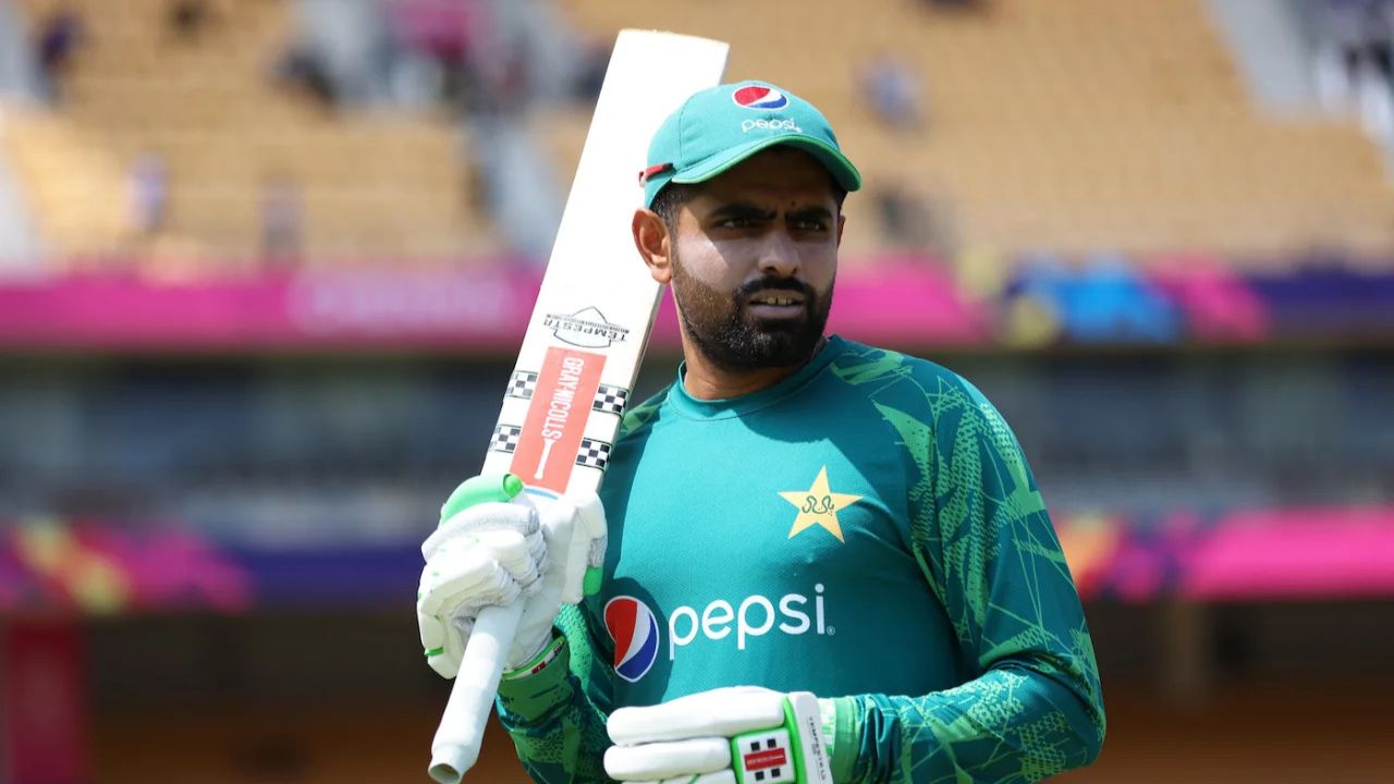 Babar Azam Scoring just 9 runs and Babar Azam will break Rohit Sharma's big record of Most T20I runs in PAK vs SA