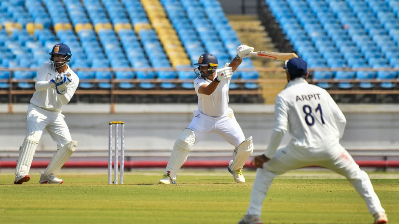 Karun Nair hit double century against Kerala for Karnataka during KER vs KAR Ranji Trophy Elite 2025-26