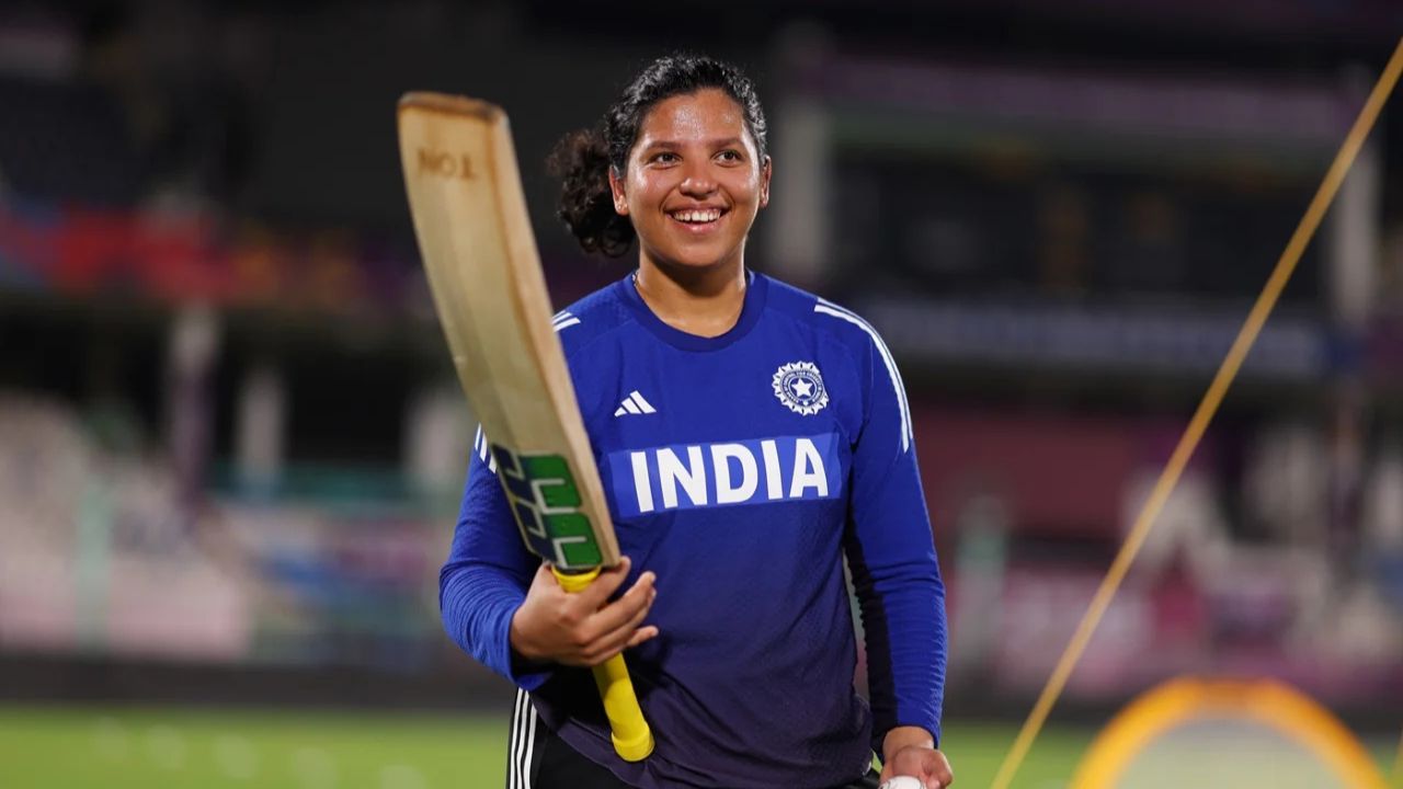 Richa Ghosh Record innings during Women's World Cup 2025 IND vs SA Final