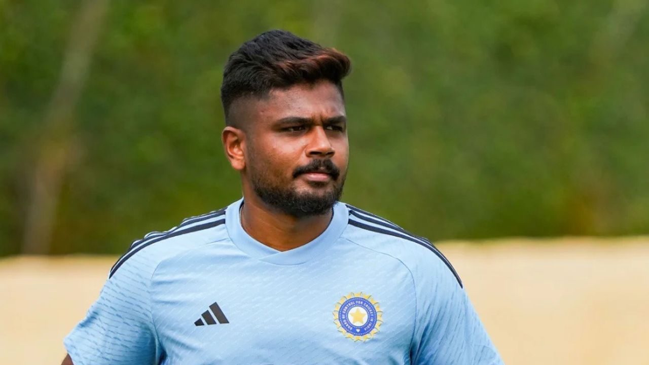 Fans social media reaction after Sanju Samson was ignoring again in the IND vs SA ODI series