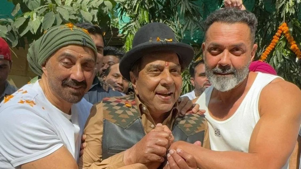 What Dharmendra shared post when Bollywood He-Man meet with Sachin Tendulkar