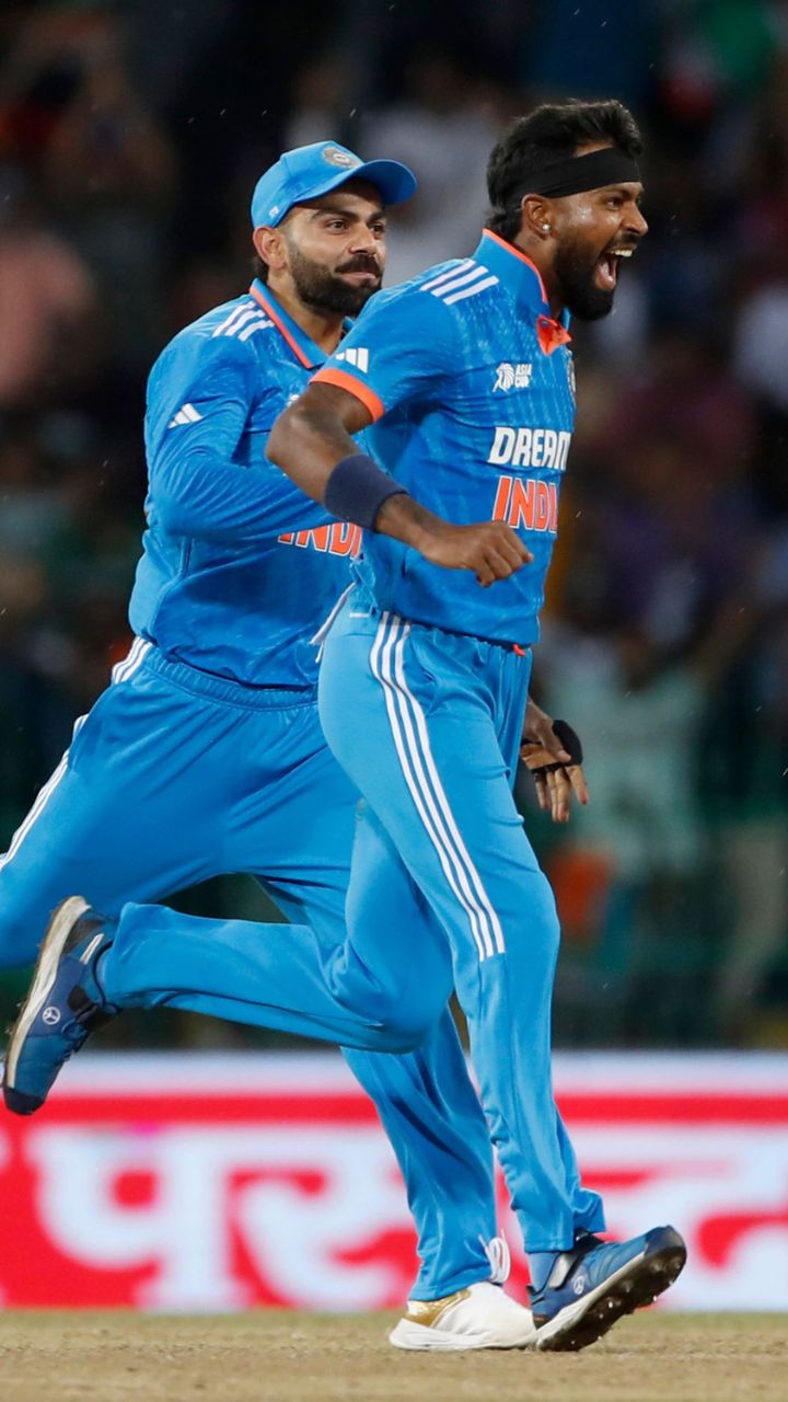 Hardik Pandya and Virat Kohli Hardik Pandya and Virat Kohli