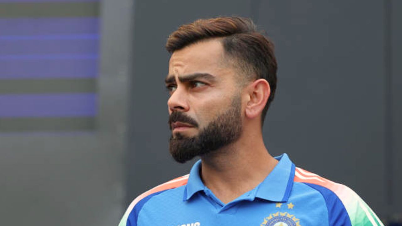 virat-kohli-will-be-7th-indian-cricketer-to-play-300-odi-matches-as-he-is-set-to-achieve-this-feat-against-nz