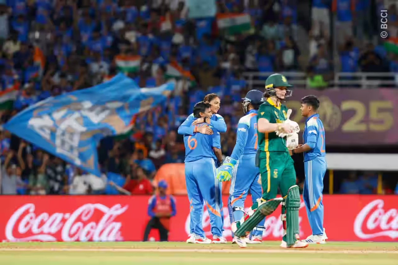 Laura Wolvaardt Catch