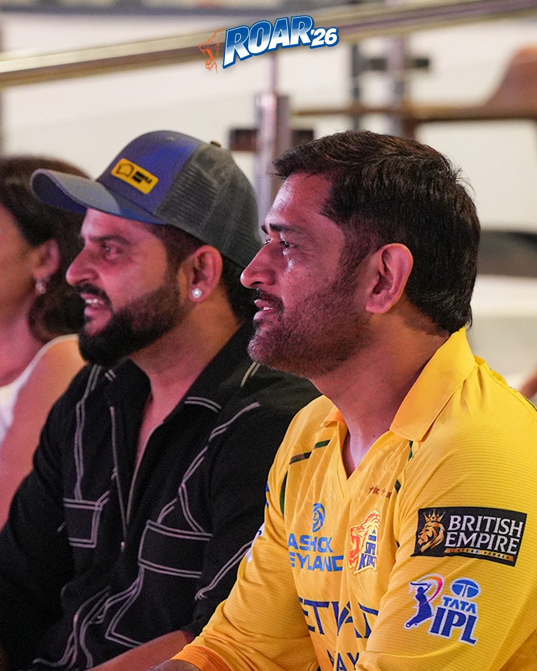 MS Dhoni and Suresh Raina 