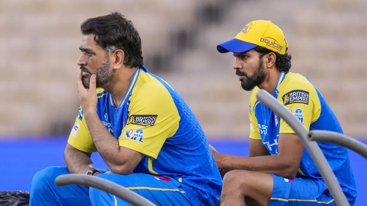 CSK Vs GT MS Dhoni Fitness