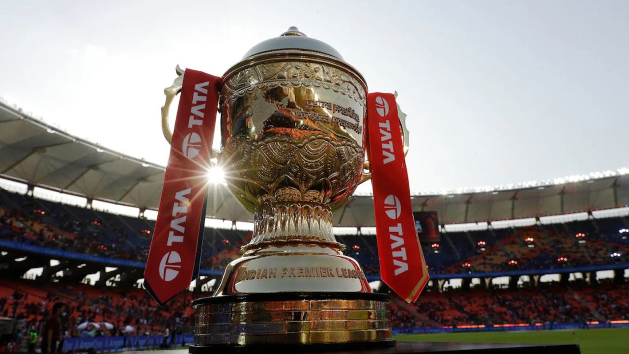 IPL In 2 Phases