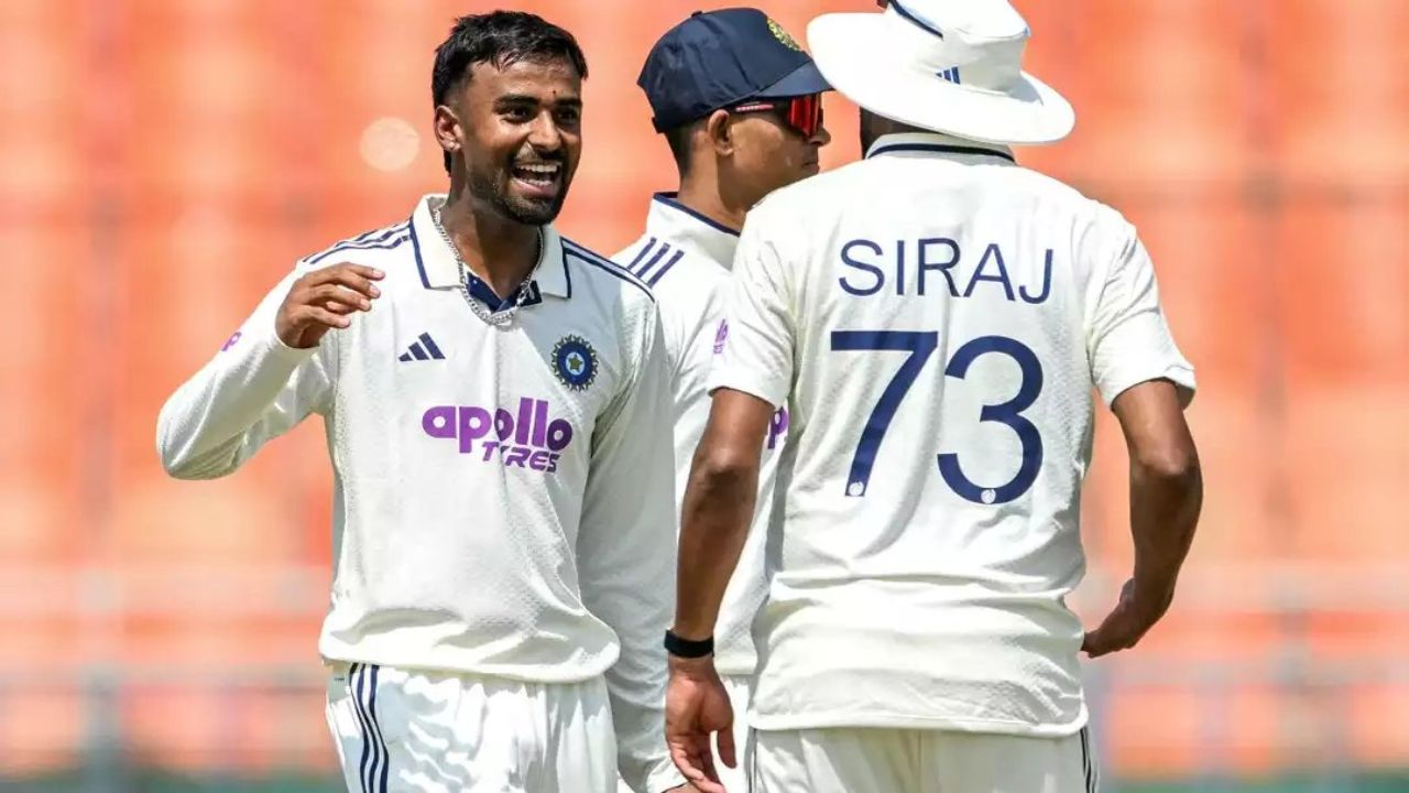 Manav Suthar 6 Wicket Haul