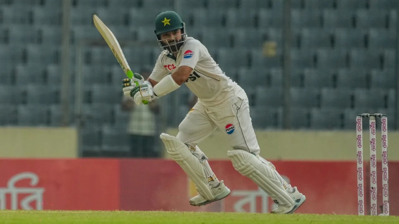 Mohammad Rizwan Mocked During BAN Vs PAK