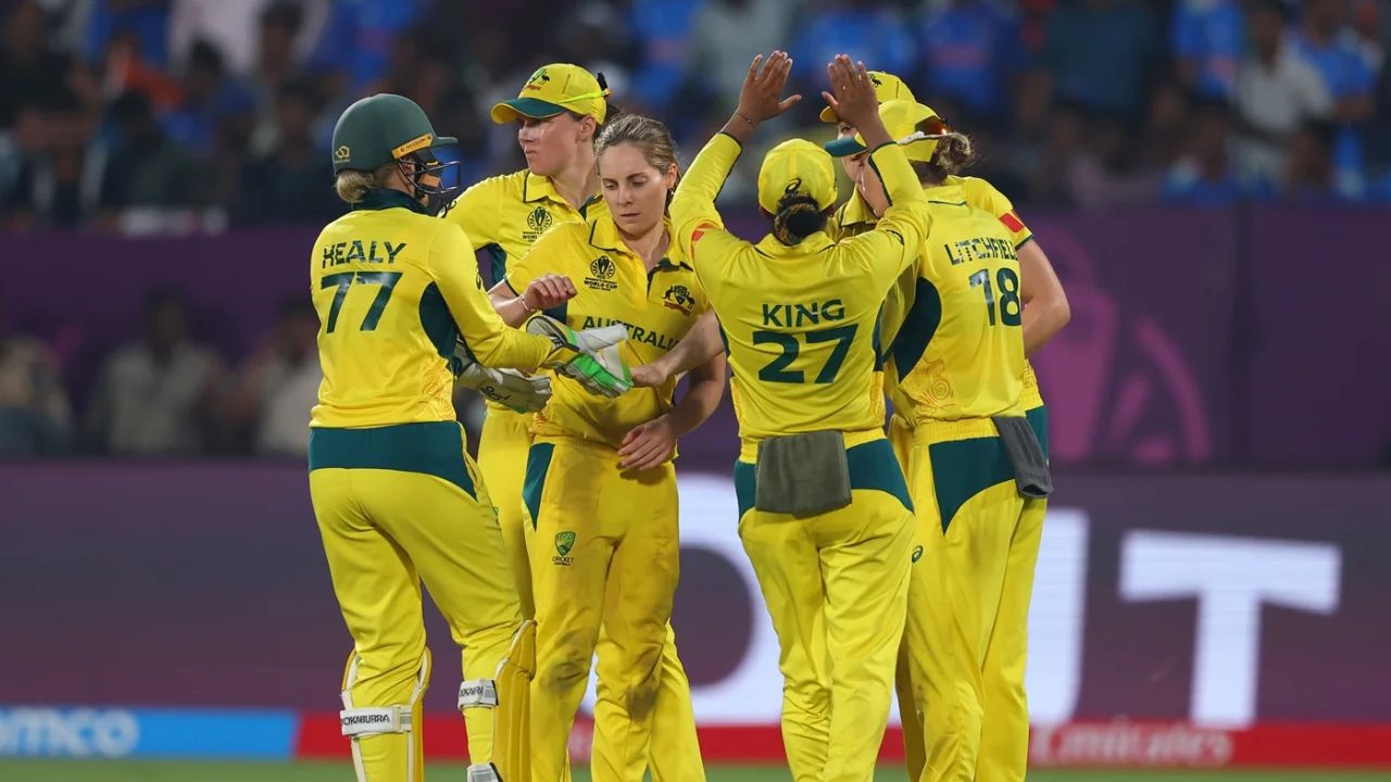 Sophie Molineux Captain