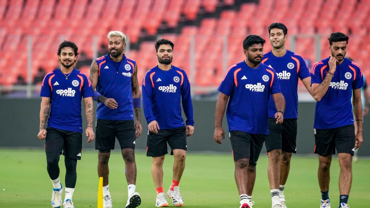 Rinku Singh return to his home in between T20 World Cup 2026 Which player replace him in Playing XI