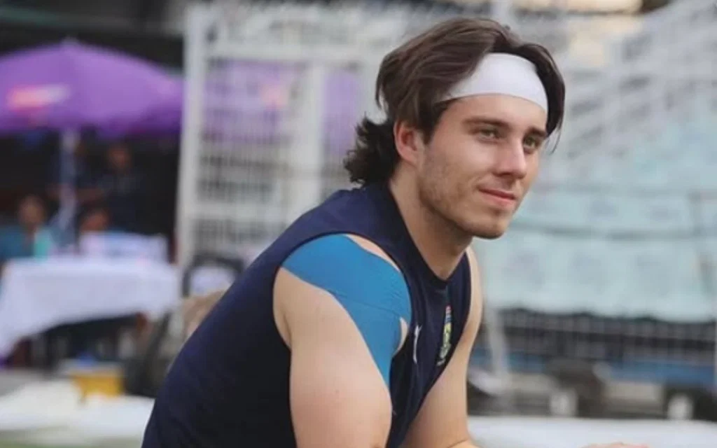 1767076622170 Dewald Brevis During Training