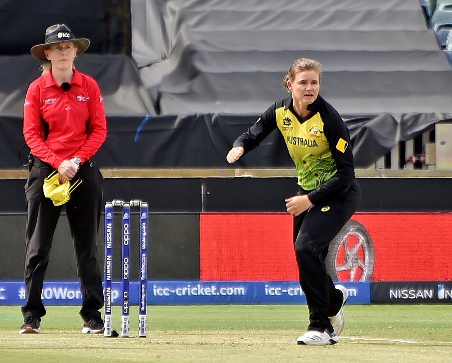 2020 ICC W T20 WC A V SL 02 24 Jonassen 01