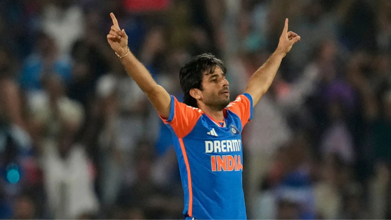 5 Players RCB Can Go For In IPL 2026 Mini Auction