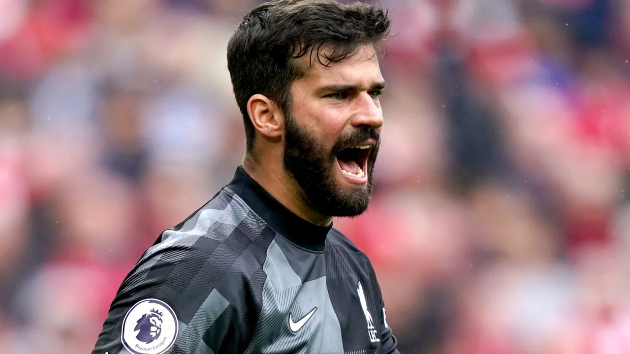 Alisson Becker Liverpool Goalkeeper Alisson Becker Liverpool Goalkeeper