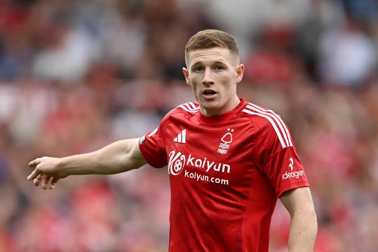 Elliot Anderson Elliot Anderson