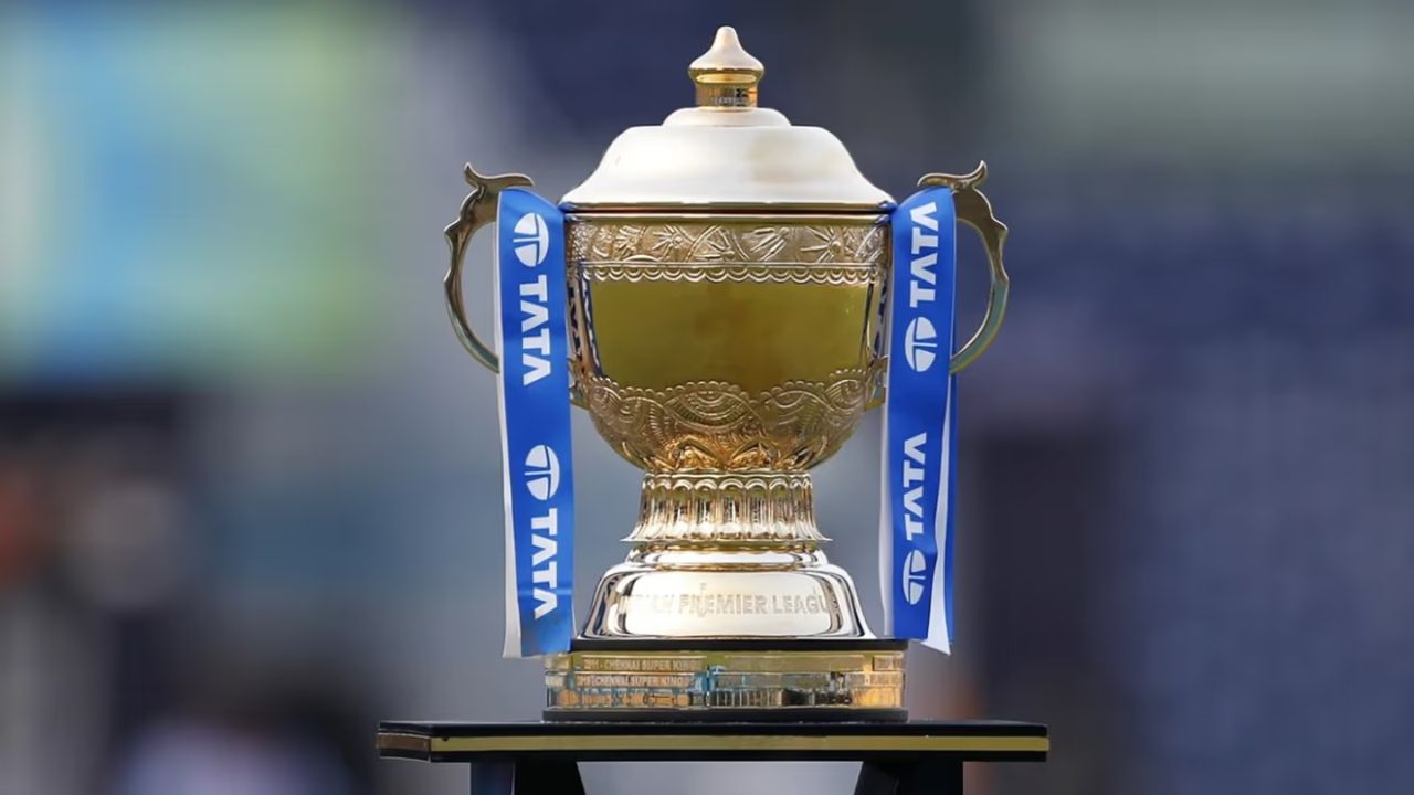 IPL 2025 Trophy