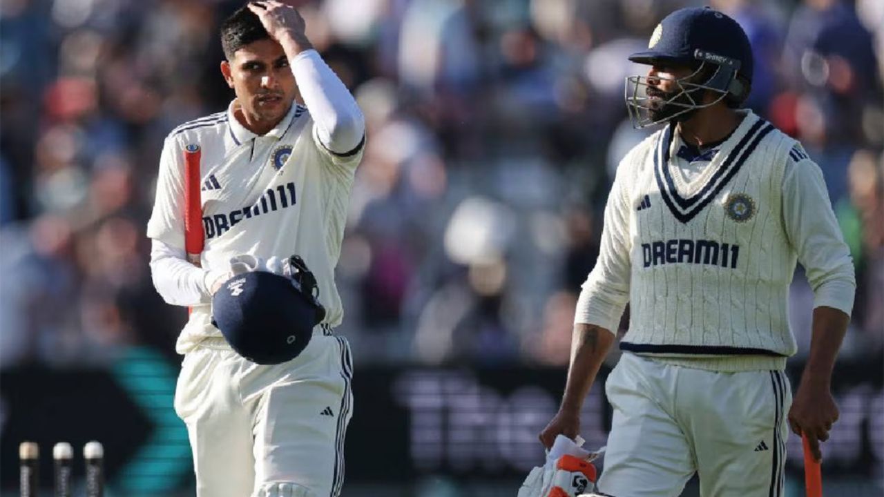 Ravindra Jadeja-Shubman Gill Stump Mic Moment