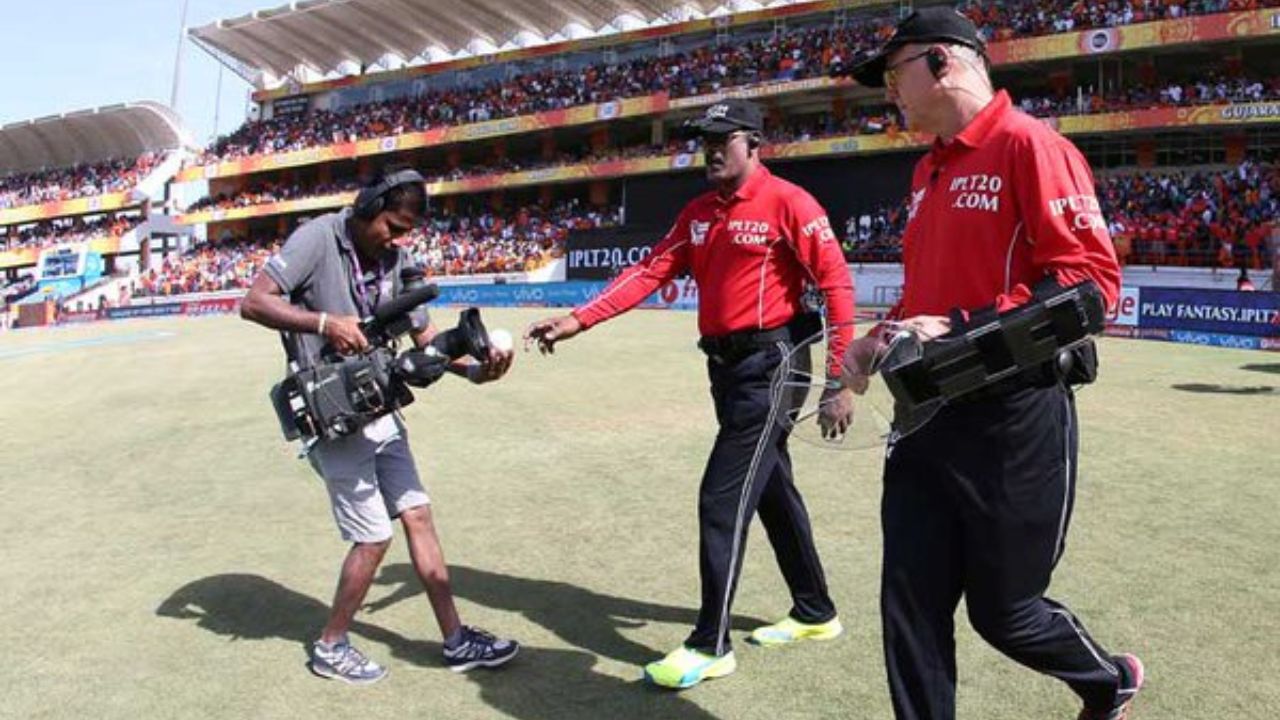 IPL Umpire Salary Anil Chaudhary Nitin Menon Chettithody Shamshuddin K N Ananthapadmanabhan Bruce Oxenford