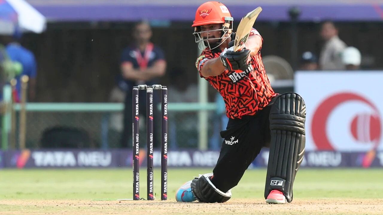 Aniket Verma Performance Against Delhi Capitals during IPL 2025 DC vs SRH Match