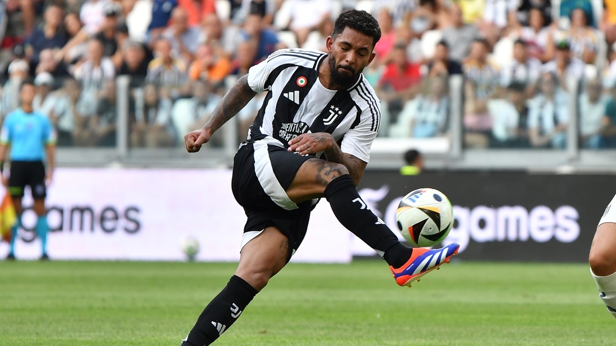 Douglas Luiz1 Douglas Luiz1