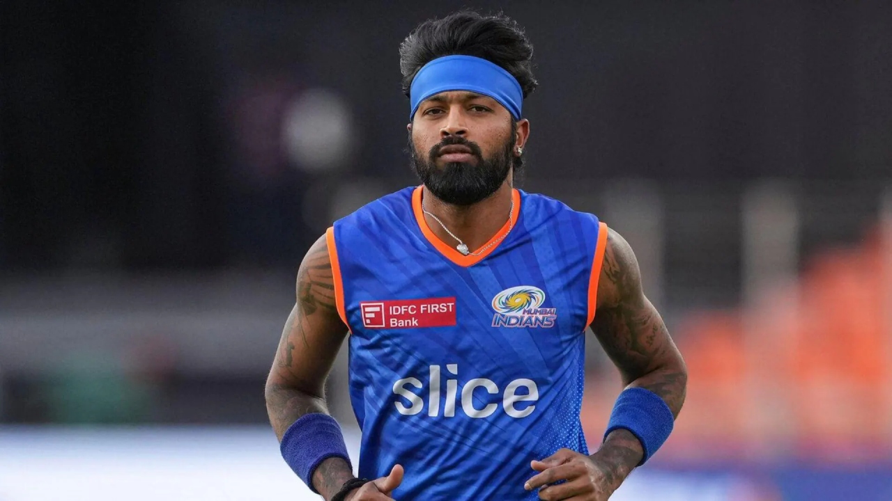 Hardik Pandya Joins Mumbai Indians Camp Ipl 2025 Just After Returning India