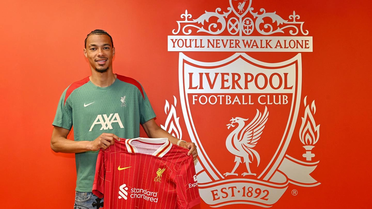 Hugo Ekitike Signs For Liverpool
