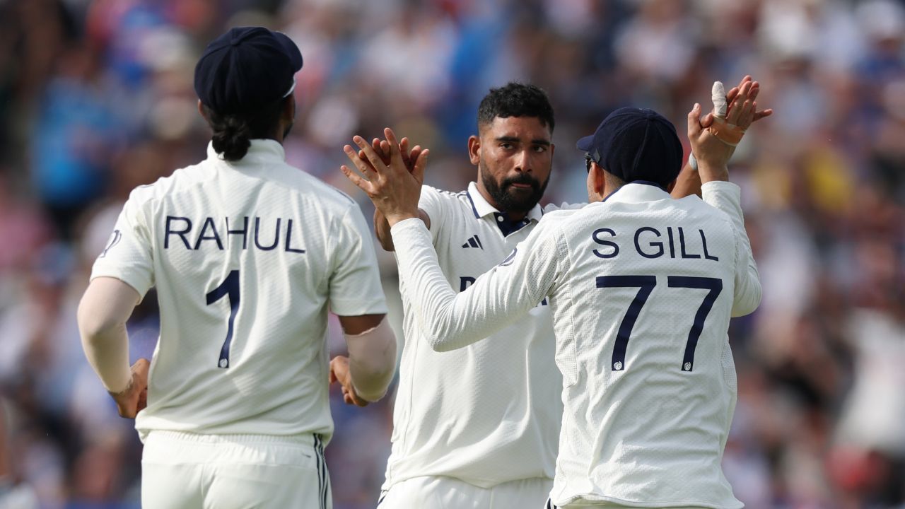 Shubman Gill make plan for Zak Crawley Wicket convincing to Mohammed Siraj