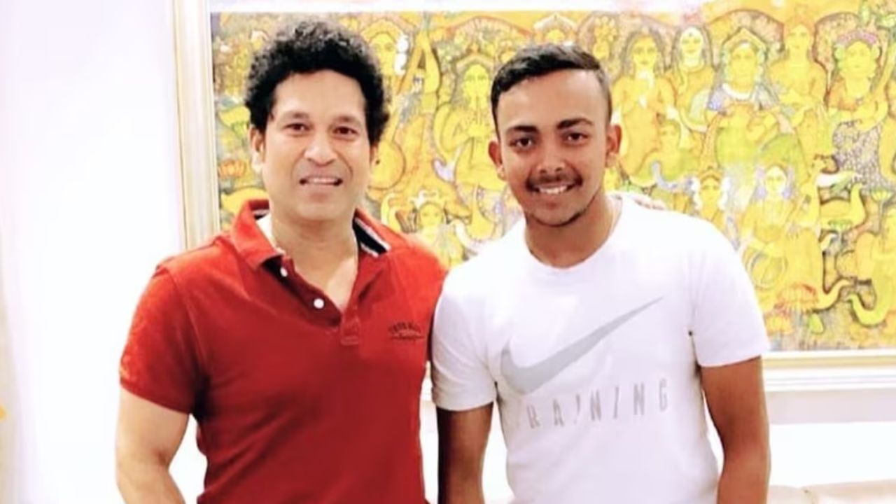 Prithvi Shaw And Sachin Tendulkar Prithvi Shaw And Sachin Tendulkar