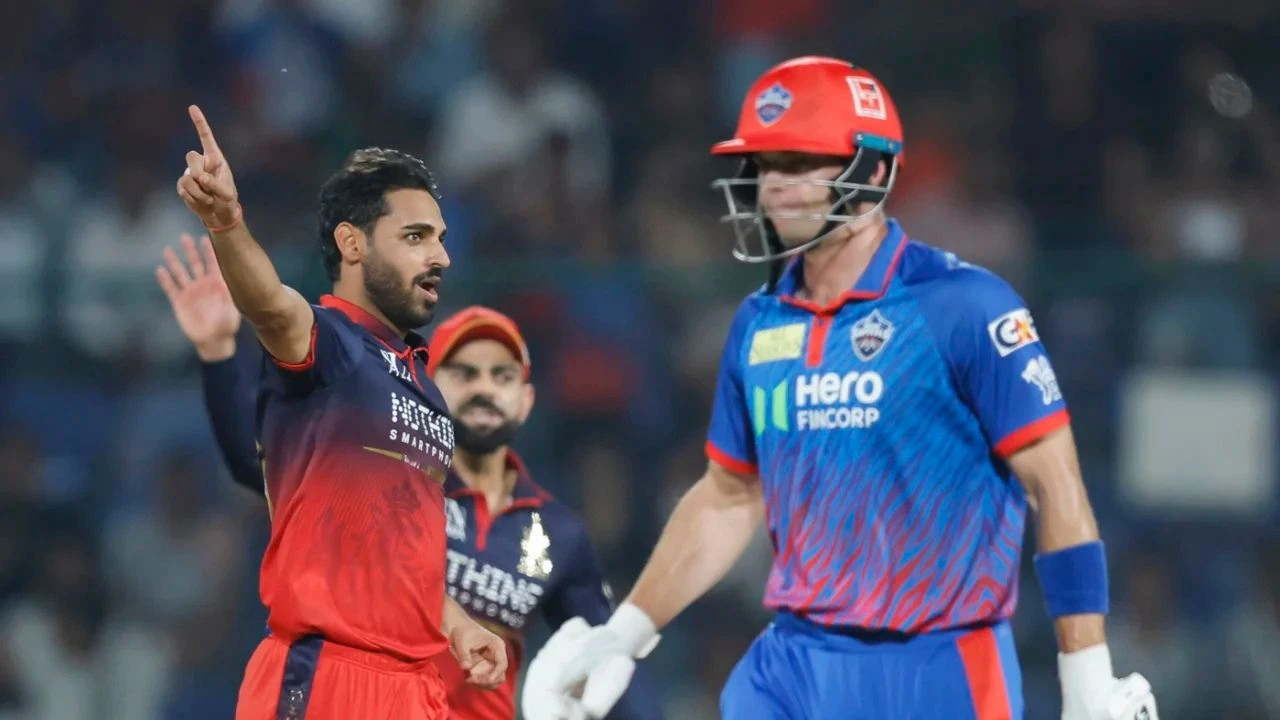 13/6 in the six over by DC vs RCB