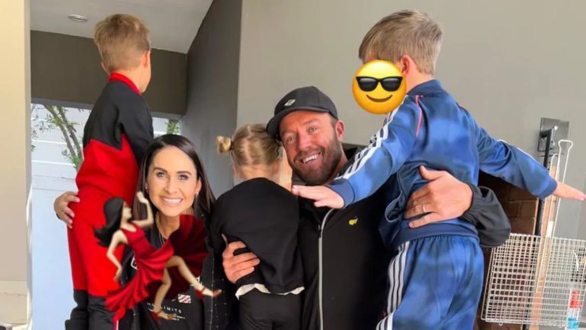 AB De Villiers And Danielle De Villiers With Children