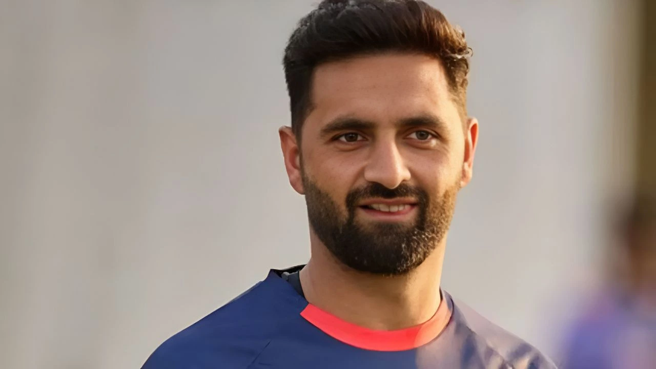 Auqib Nabi's IPL debut on the cards during DC vs GT game?