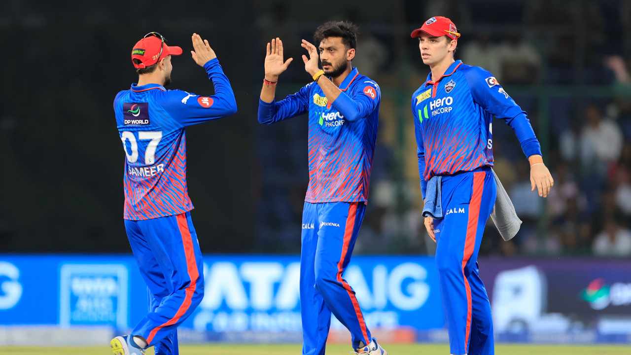 Axar Patels removes Priyansh Arya