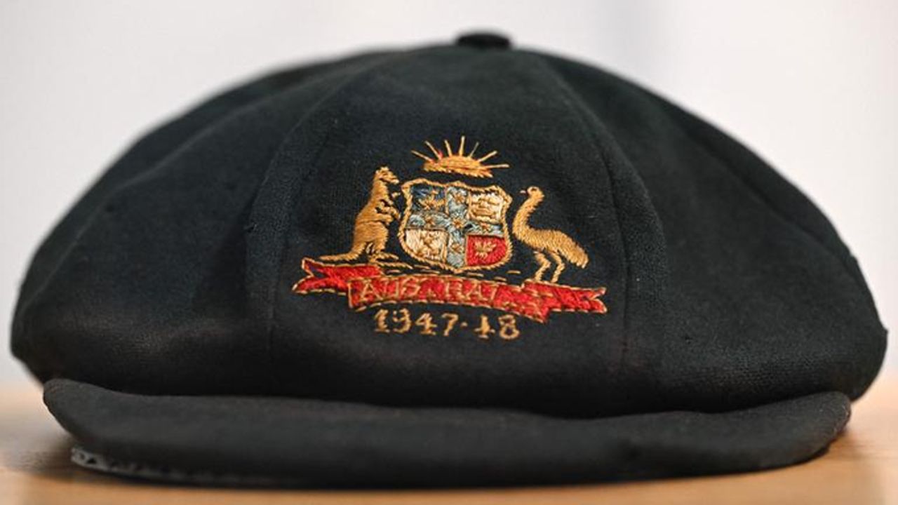 Don Bradman Baggy Green