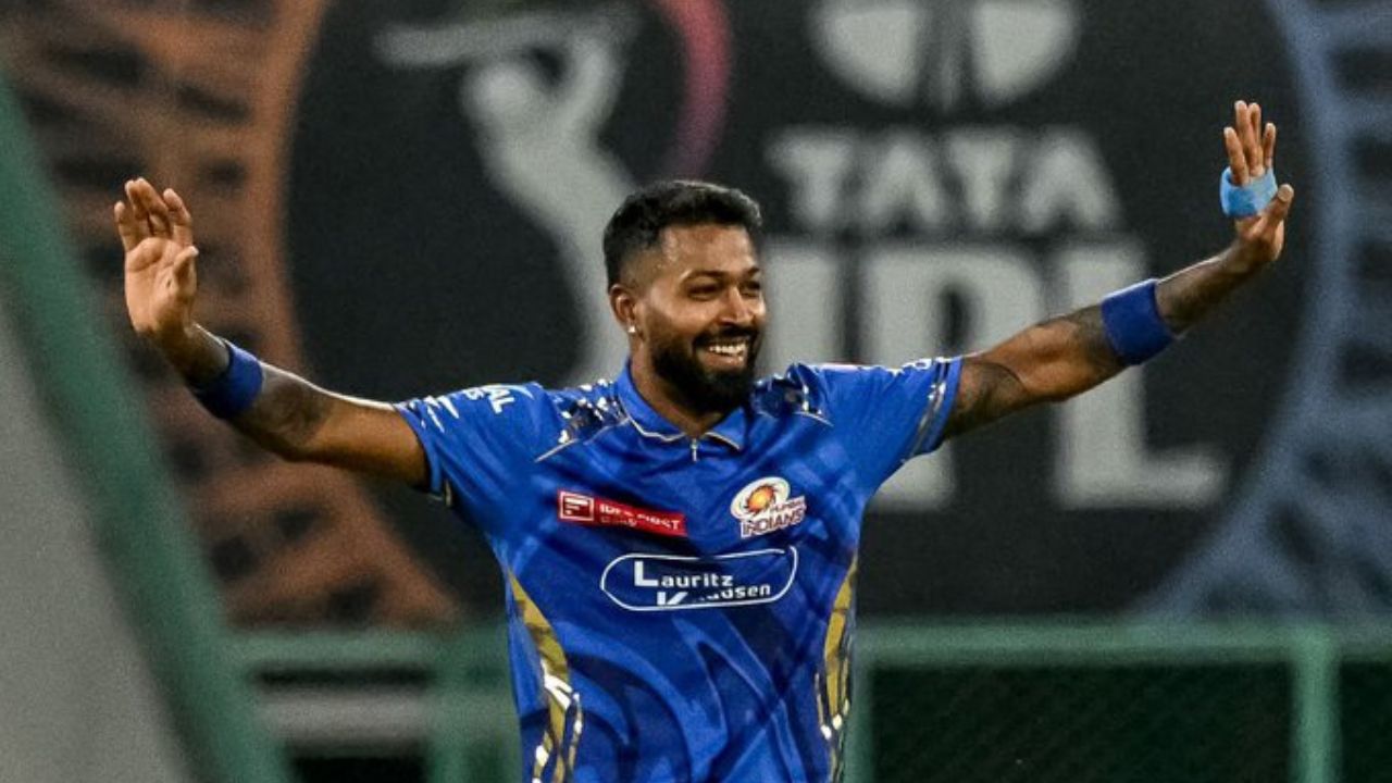 Hardik Pandya captains MI