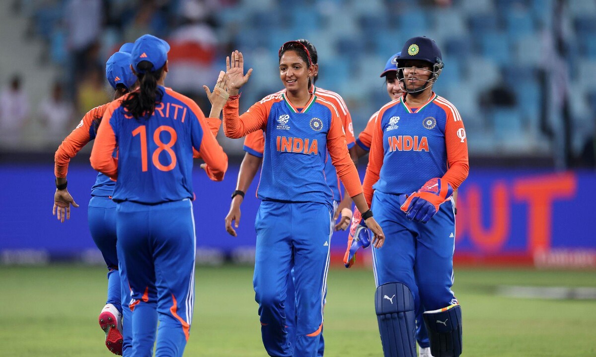 Indian Women Cricket Team 1