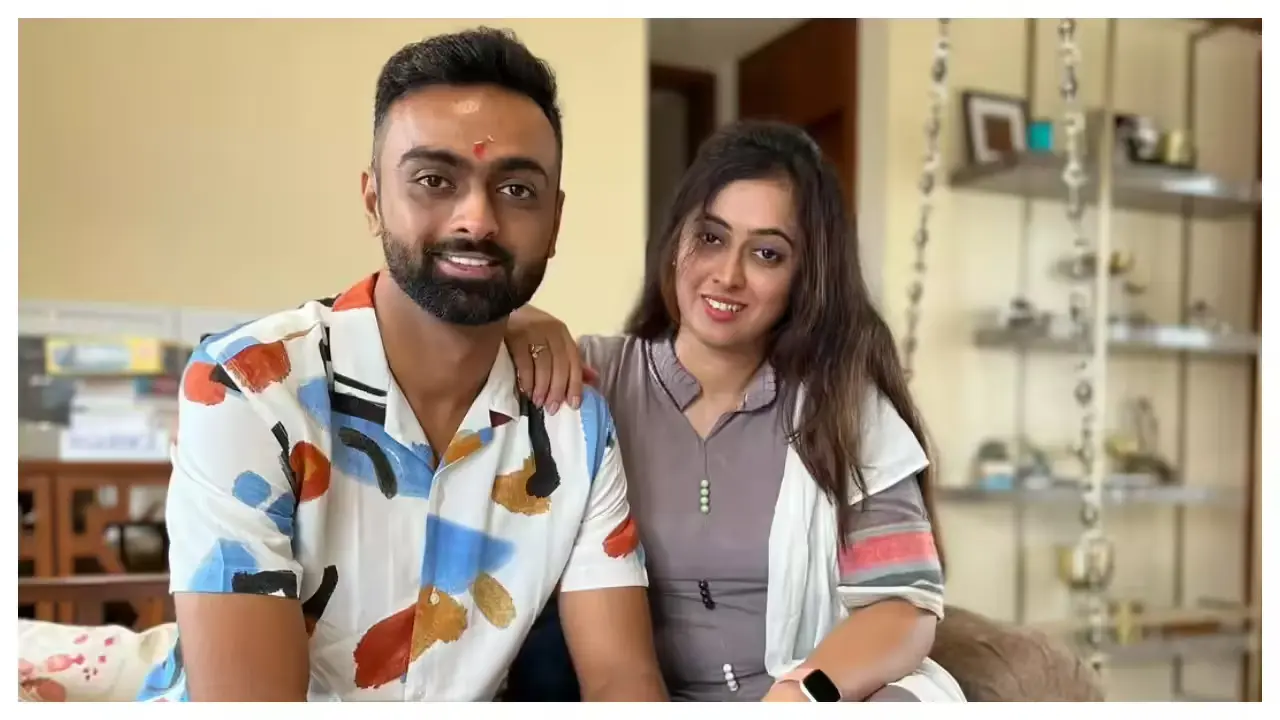 Jaydev Unadkat Sister