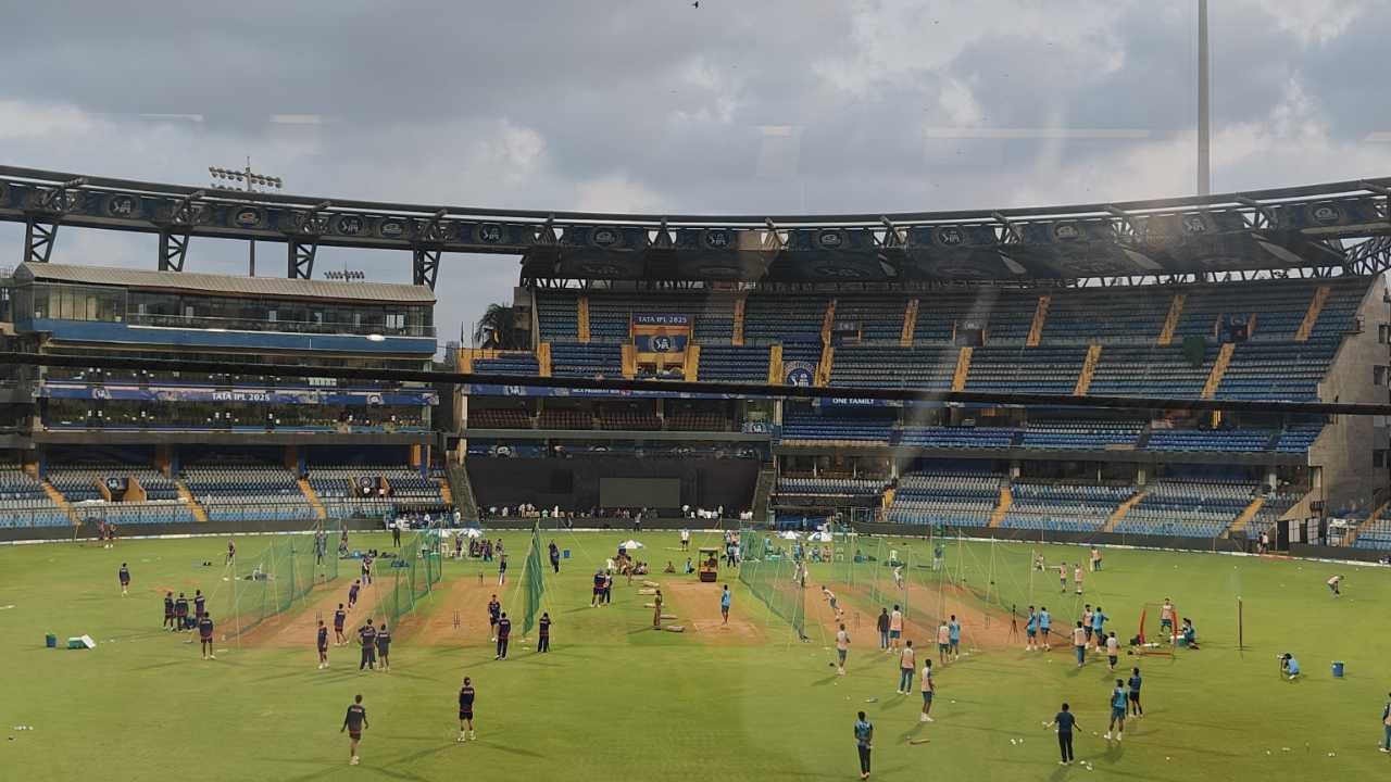 No chances of rain in MI vs RCB clash